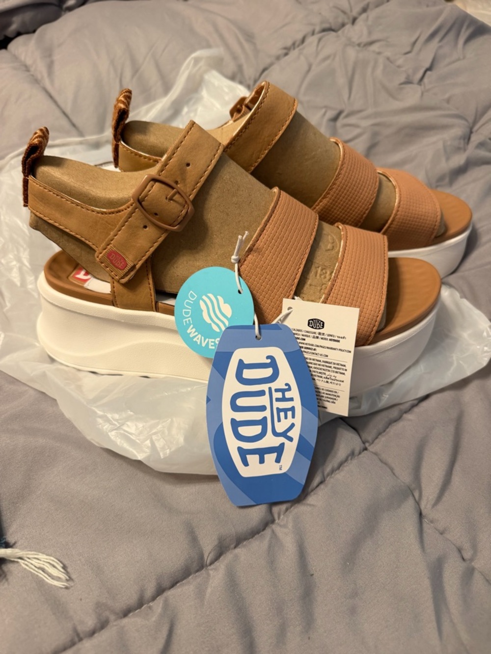 Hey Dude Classic Delray Tan Sandal